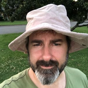 Meet your Posher, Ethan